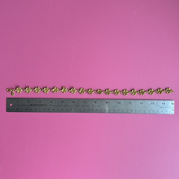 Vintage 90s Rose Necklace - Picture 7 of 7